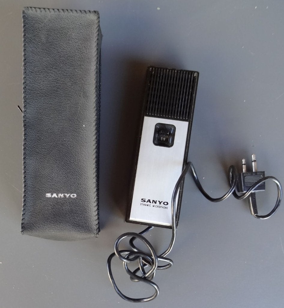 Zeer oude Microfoon SANYO, Muziek en Instrumenten, Microfoons, Ophalen of Verzenden, Gebruikt, Overige typen