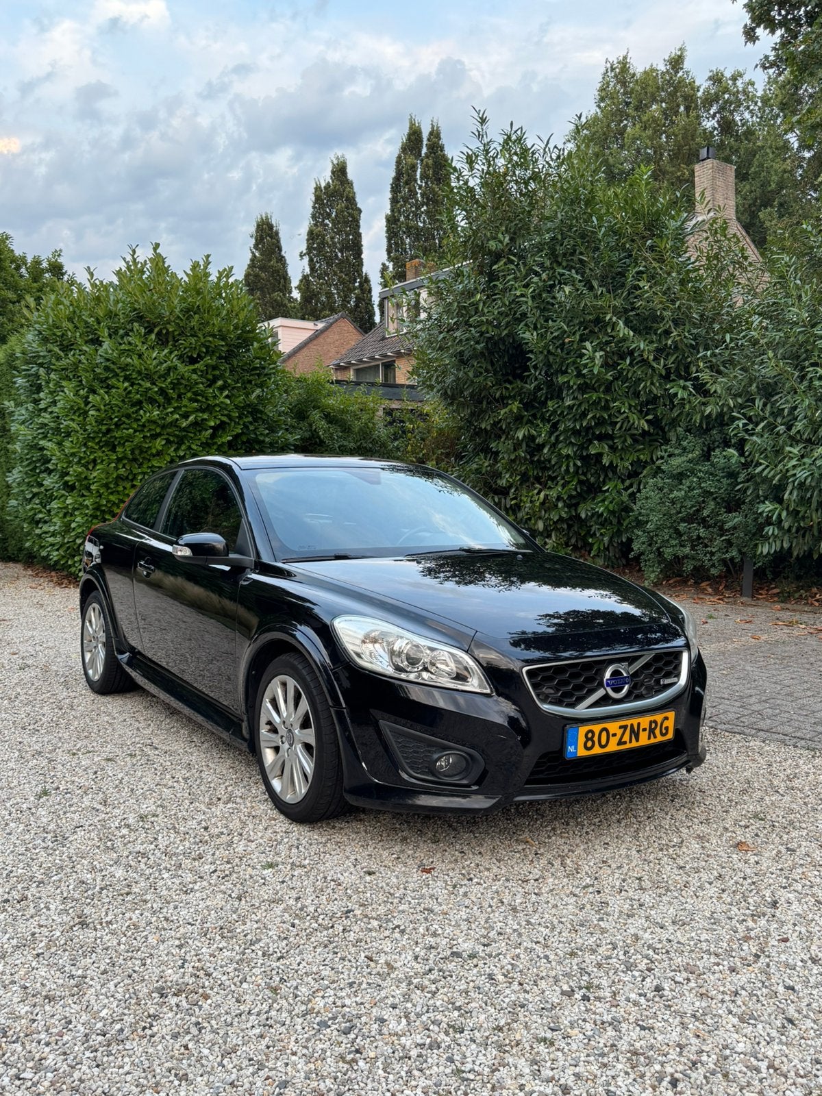 Volvo C30 Benzine  2008 Zwart (Facelift), Voorwielaandrijving, 4 cilinders, 4 stoelen, Zwart