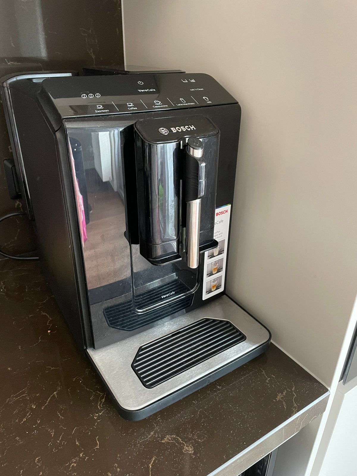 Bosch koffiezetapparaat serie 2 verocafe, Witgoed en Apparatuur, 10 kopjes of meer, Ophalen of Verzenden, Zo goed als nieuw, Koffiemachine