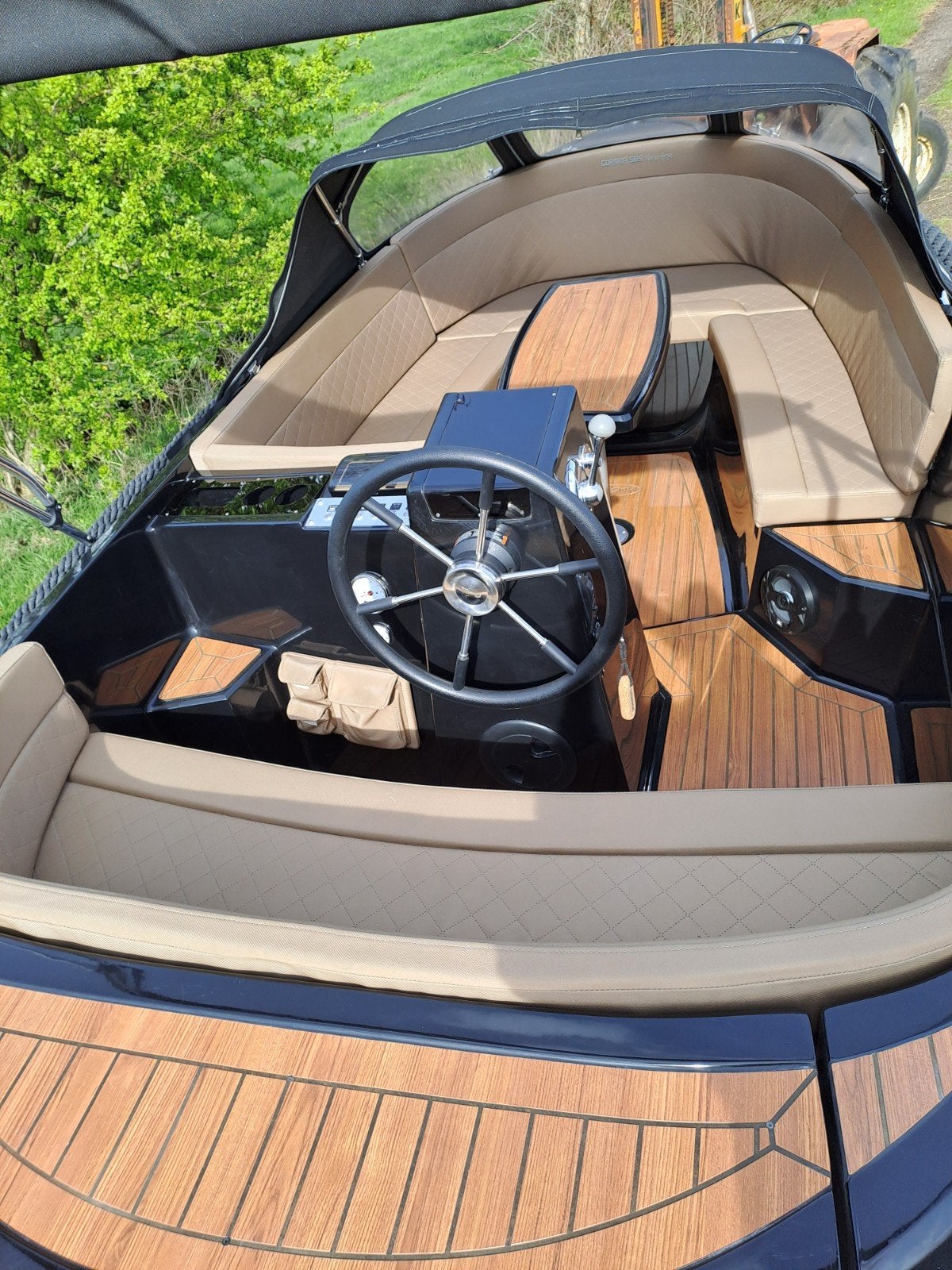 Corsiva 565 New Age tender 60 pk Suzuki, Tender, Elektrisch, Ophalen of Verzenden, Zonnedek