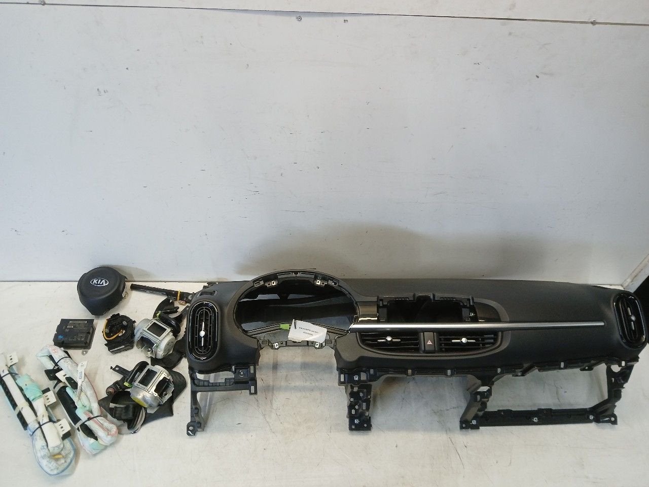 Airbag set Kia Picanto, Onderdelen@venauto.nl, Van der Ven Autorecycling B.V., Ettenseweg 76, 4706 PB Roosendaal, The Netherlands