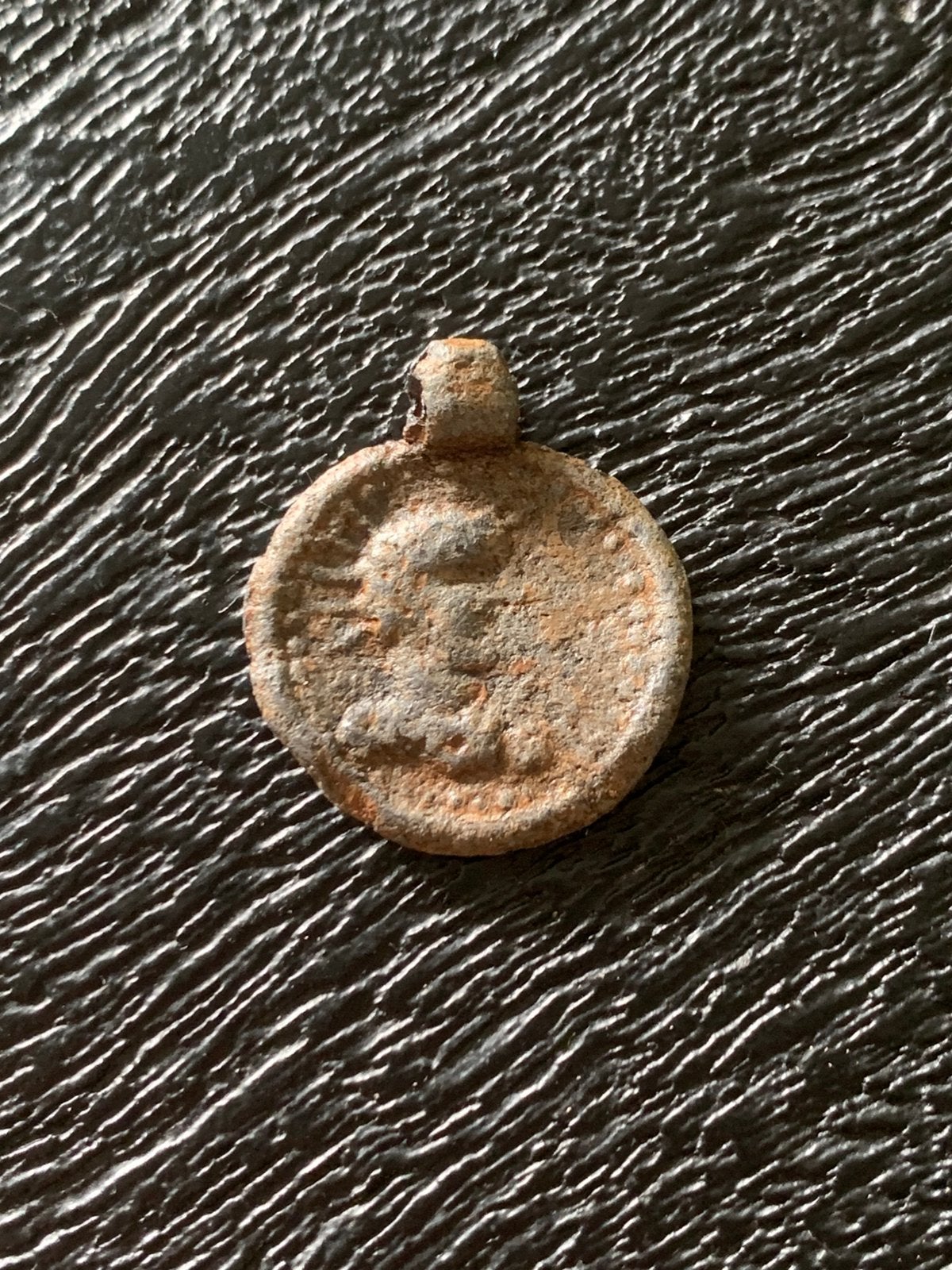 Zeldzaam. Romeinse bescherming-amulet, Ophalen of Verzenden