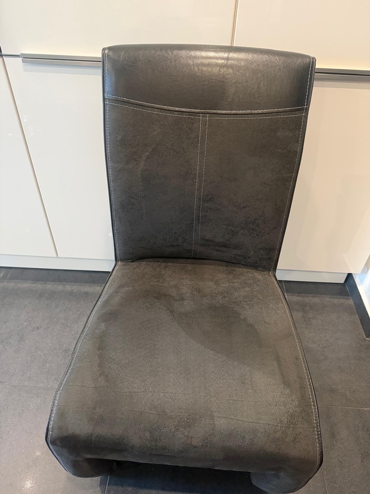 Set van 6 donkergrijze eetkamerstoelen met lichte stiksels, Ophalen, Gebruikt, Leer, Grijs