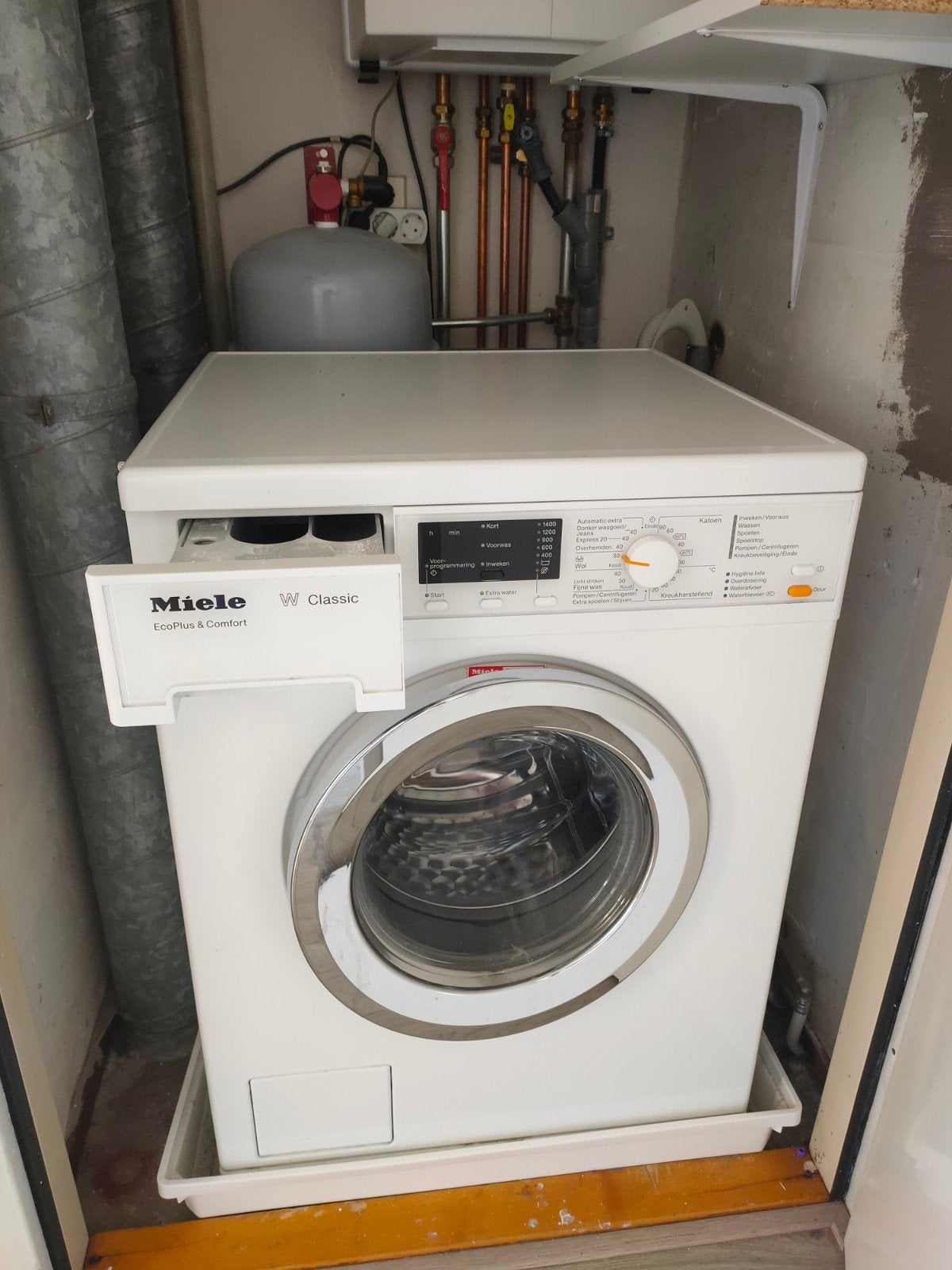 Wasmachine Miele, Ophalen, 1200 tot 1600 toeren, Gebruikt, Voorlader