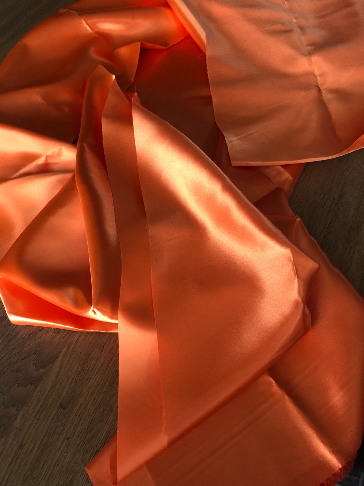 Mooie lap oranje voeringstof nieuw! Restpartij!, Overige materialen, 120 cm of meer, Oranje, Ophalen of Verzenden