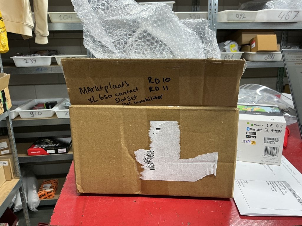 Honda xl650 contact slot set, Nieuw, Ophalen of Verzenden, Customer.service@honda-eu.com, Honda Nederland, Branch Office Honda Motor Europe Limited