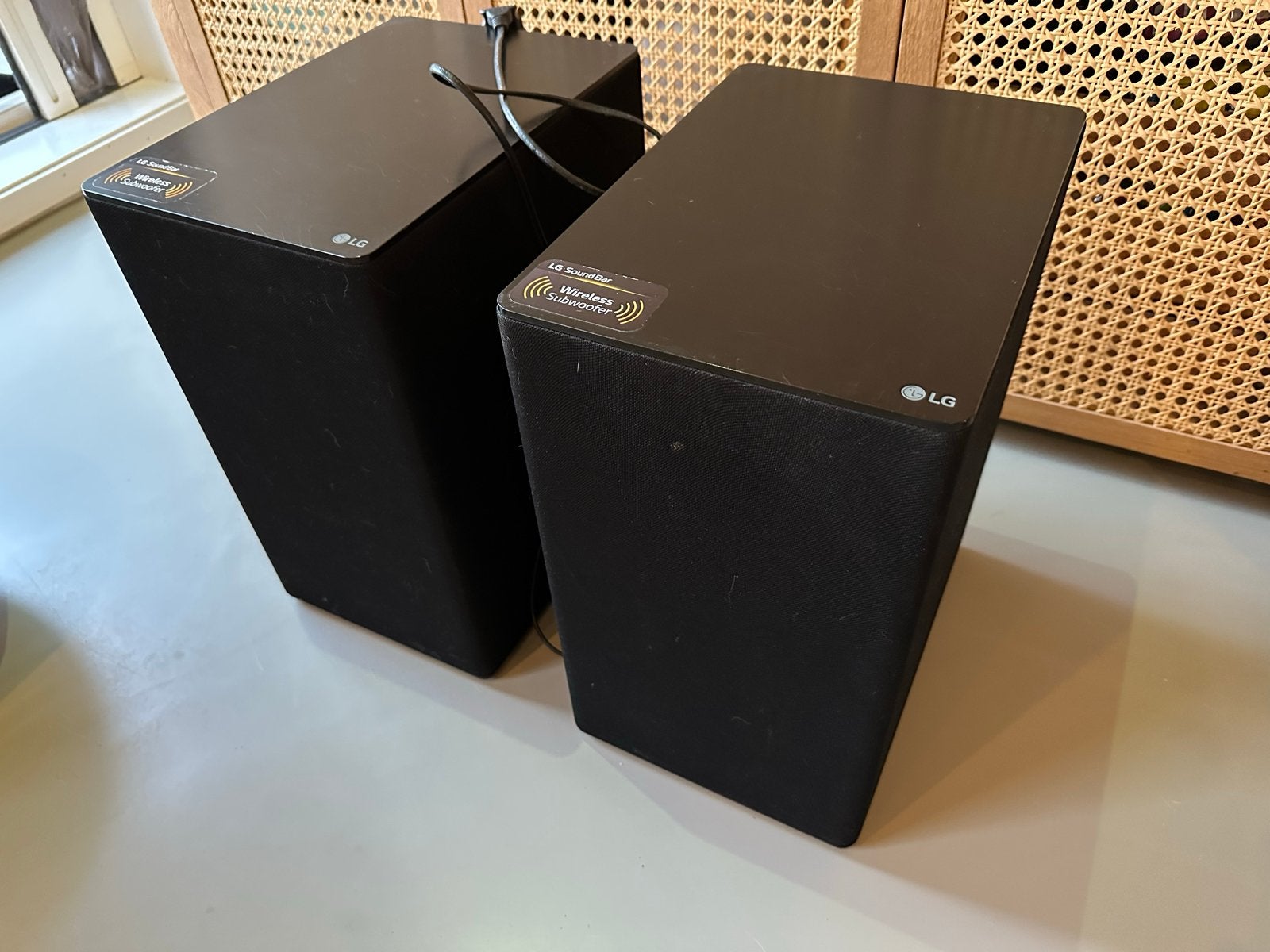 LG Wireless Active Subwoofer - Krachtige Bass, Audio, Tv en Foto, Gebruikt, Subwoofer, Ophalen of Verzenden, Basreflex