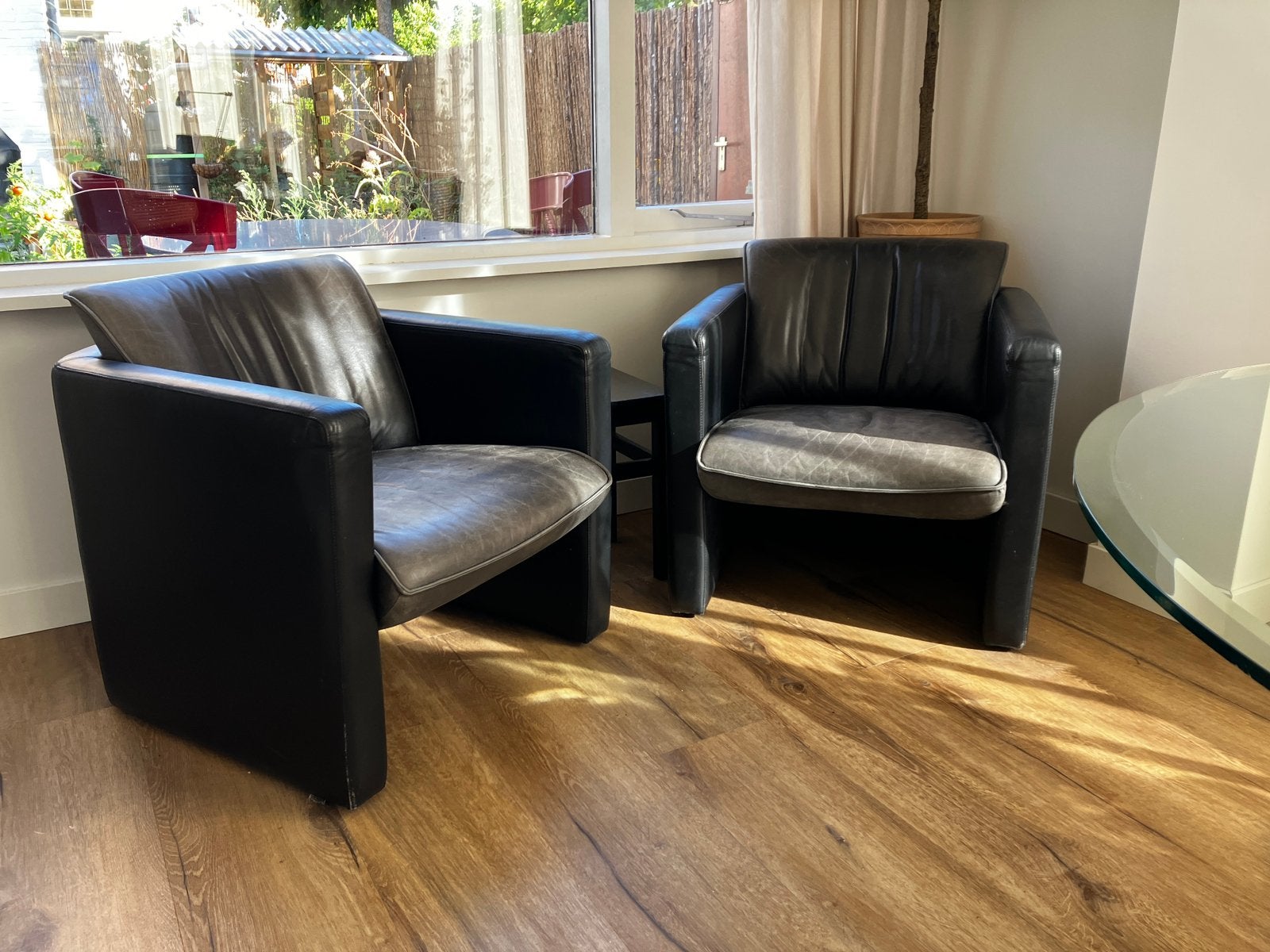 Leolux vintage gebruikt maar zeer confortabel leren leer, Huis en Inrichting, Fauteuils, Ophalen, Gebruikt, Vintage, 75 tot 100 cm