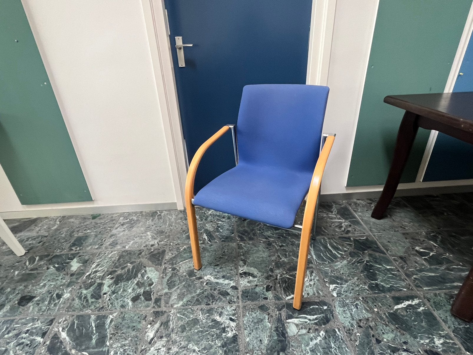Wachtkamer stoelen 8 stuks, Ophalen of Verzenden, Gebruikt, Blauw, Vijf, Zes of meer stoelen