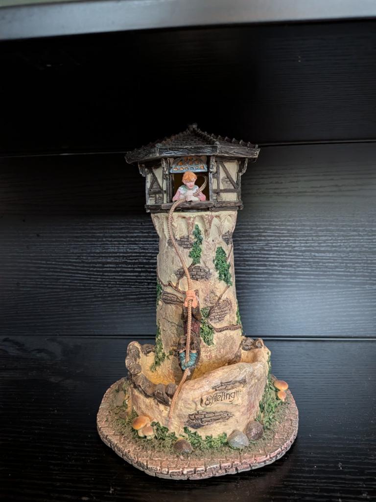 Rapunzel, Ophalen, Beeldje of Poppetje