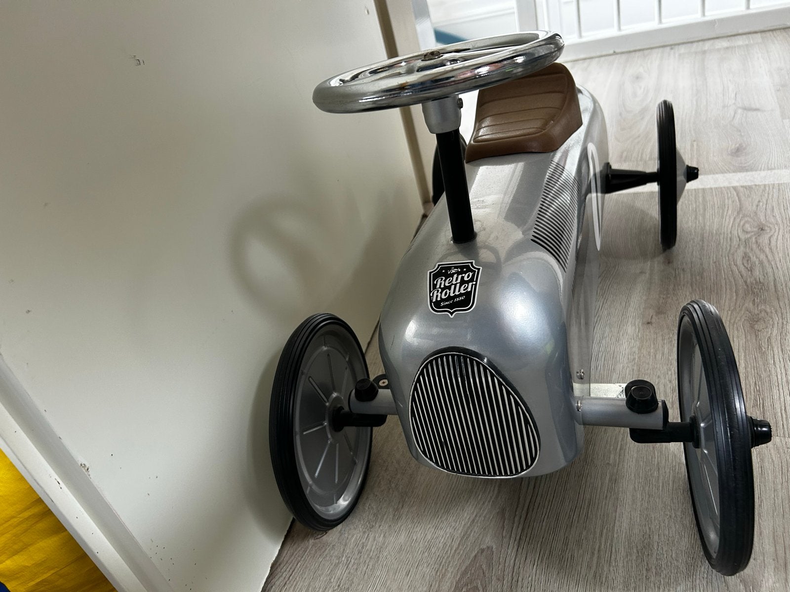 Retro Roller Loopauto Zilver - Zo goed als nieuw, Ophalen, Zo goed als nieuw, Loopvoertuig