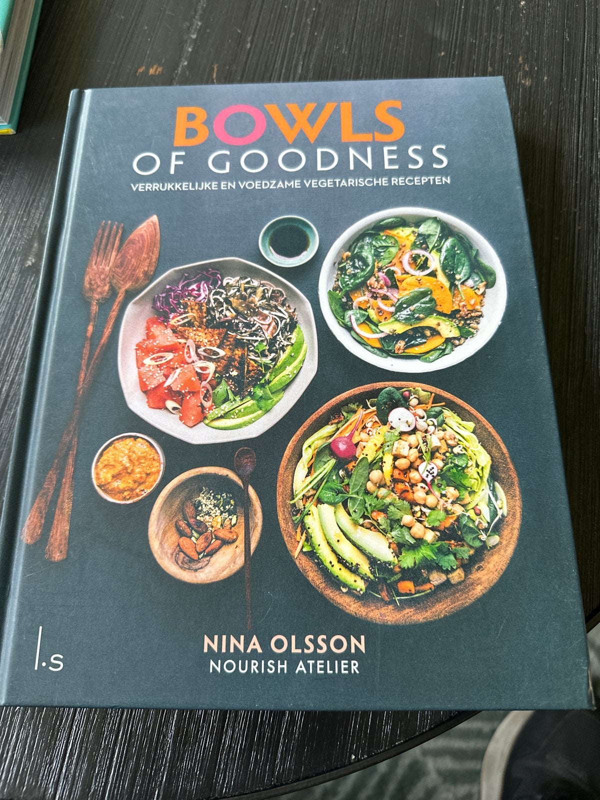 Bowls of Goodness: Vegetarische Recepten van Nina Olsson, Voorgerechten en Soepen, Ophalen of Verzenden, Zo goed als nieuw, Gezond koken