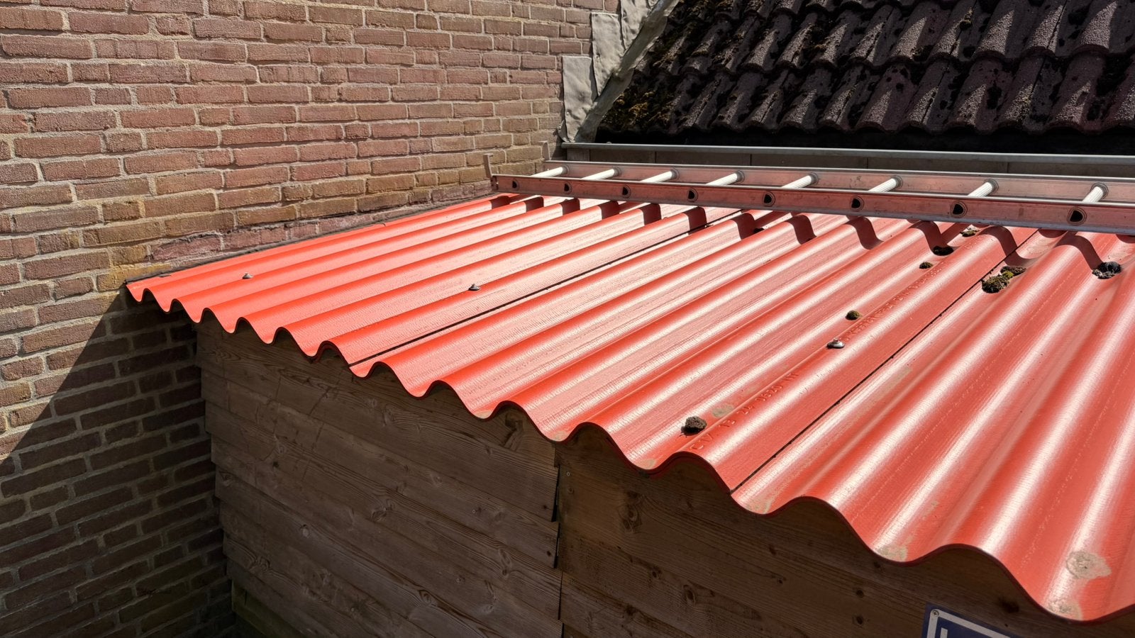 Dakplaten 2x rood, Doe-het-zelf en Verbouw, Dakpannen en Dakbedekking, Overige materialen, Nieuw, Minder dan 5 m², Rood