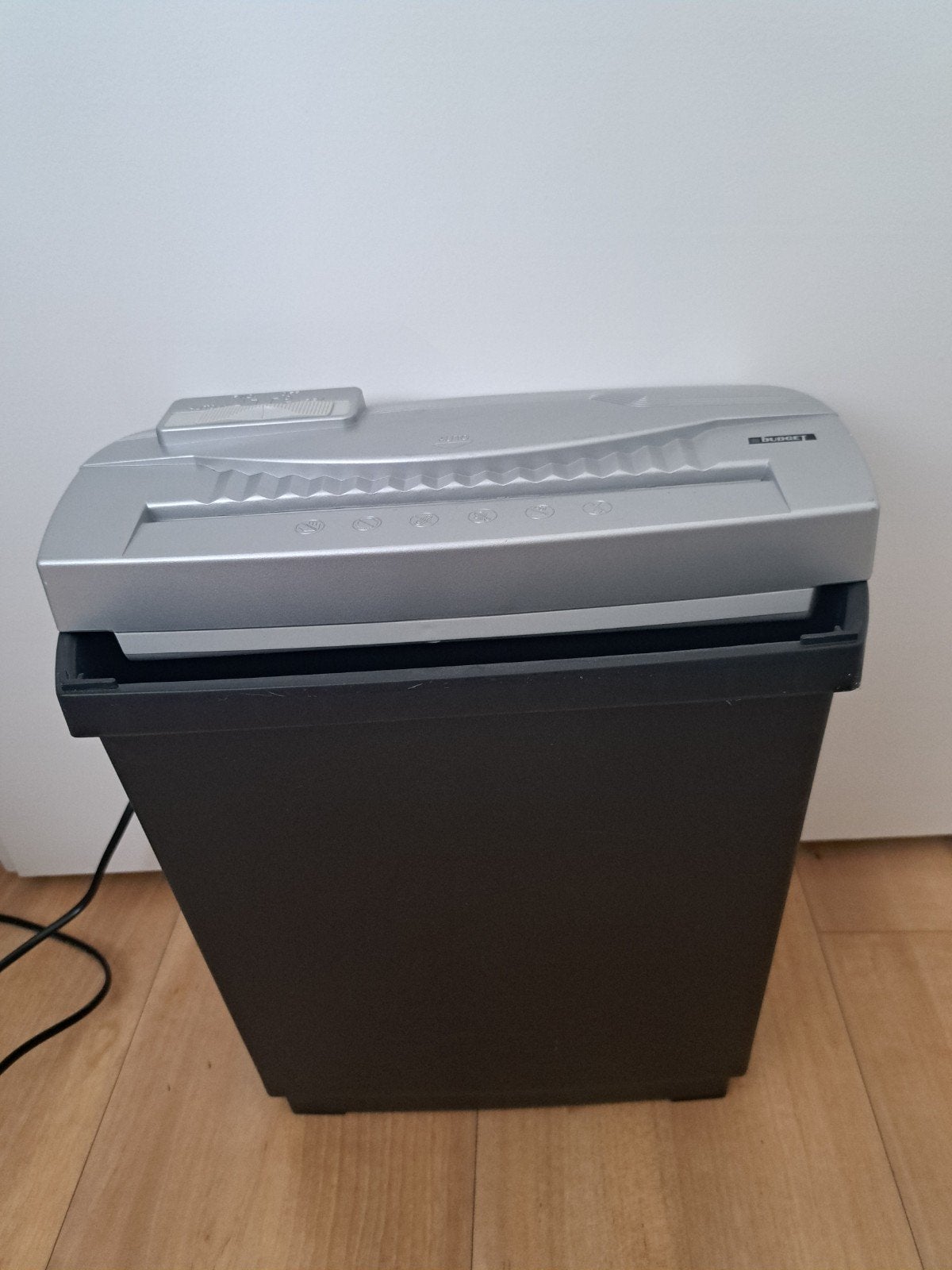 Papierversnipperaar van Budget, Diversen, Ophalen of Verzenden, Zo goed als nieuw