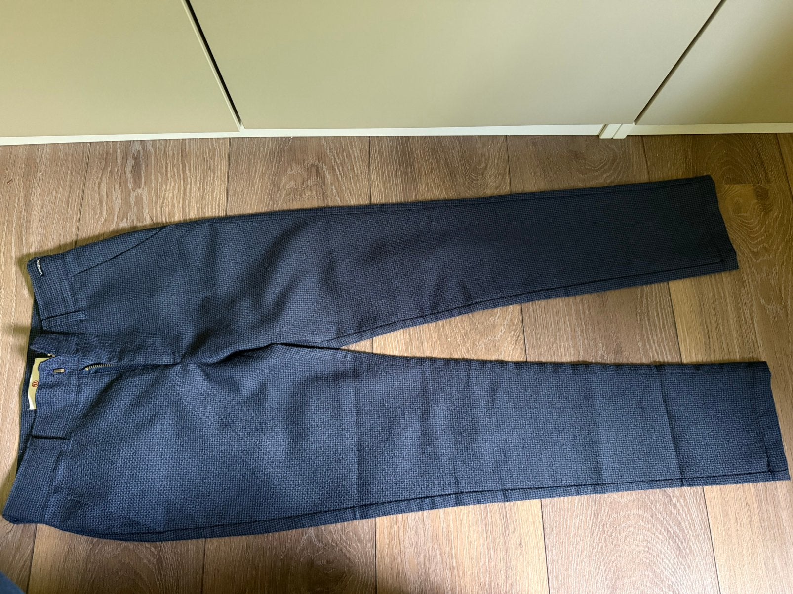 Vingino nette broek voor jongens maat 146, Ophalen of Verzenden, Zo goed als nieuw