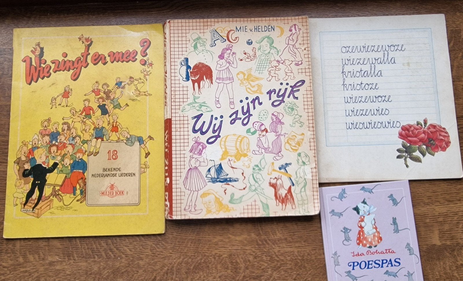 Vintage Kinderboeken Collectie: Liedjes, Verhalen & Poespas, Ophalen of Verzenden, Gelezen, Diverse auteurs (Mie van Helden, Ida Bohatta)