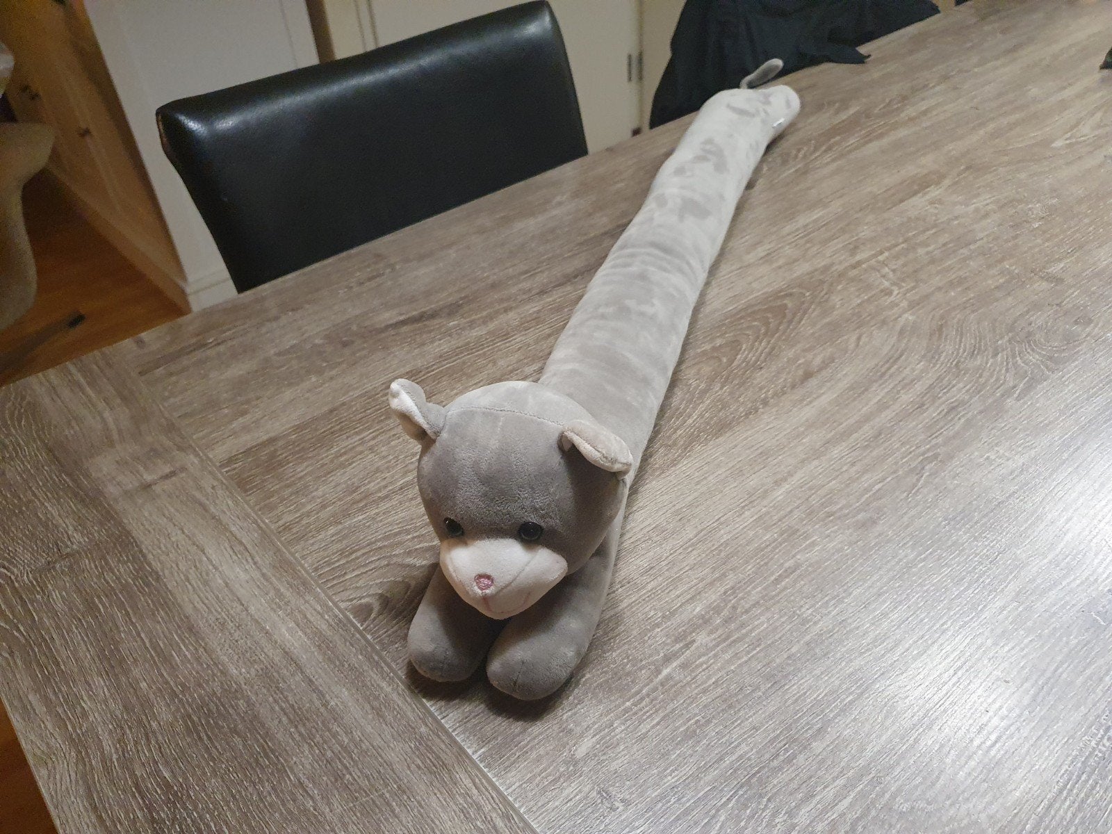 Lange grijze kat knuffel / tochtstopper, Gebruikt, Overige merken, Overige karakters, Grijs