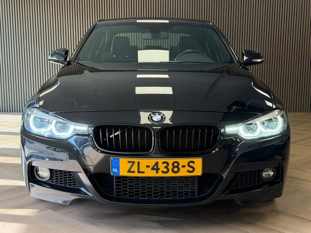 BMW 3-serie 318i M Sport Edition AUT. LEDER NAVIGATIE PDC ST, Auto's, BMW, Automaat, Gebruikt, Met garantie (alle), Zwart