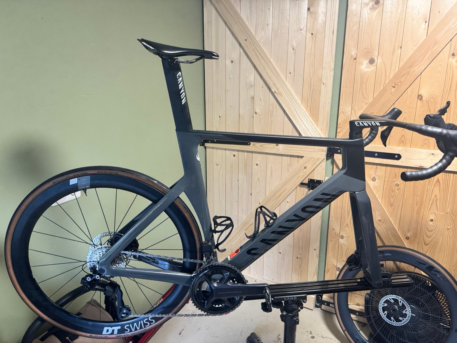 Canyon aeroad slx, Carbon, Zo goed als nieuw, 57 tot 61 cm, Meer dan 20 versnellingen