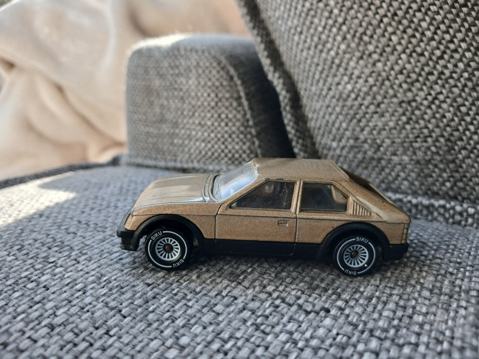 Siku Opel Kadett D 1:55, Ophalen of Verzenden, Gebruikt, Auto