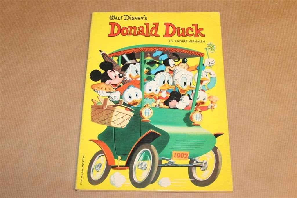Donald Duck en Andere Verhalen nr. 5 — Vintage 1966, Boeken, Eén stripboek, Ophalen of Verzenden, Gelezen