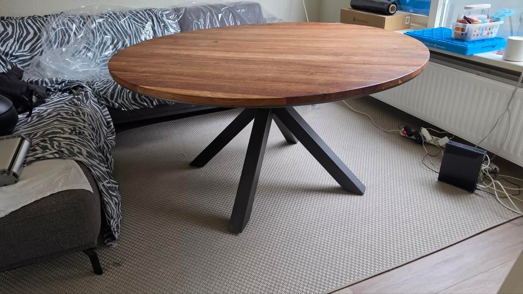 Ronde eettafel 150cm, Huis en Inrichting, Tafels | Eettafels, Ophalen, Gebruikt, Rond, Metaal