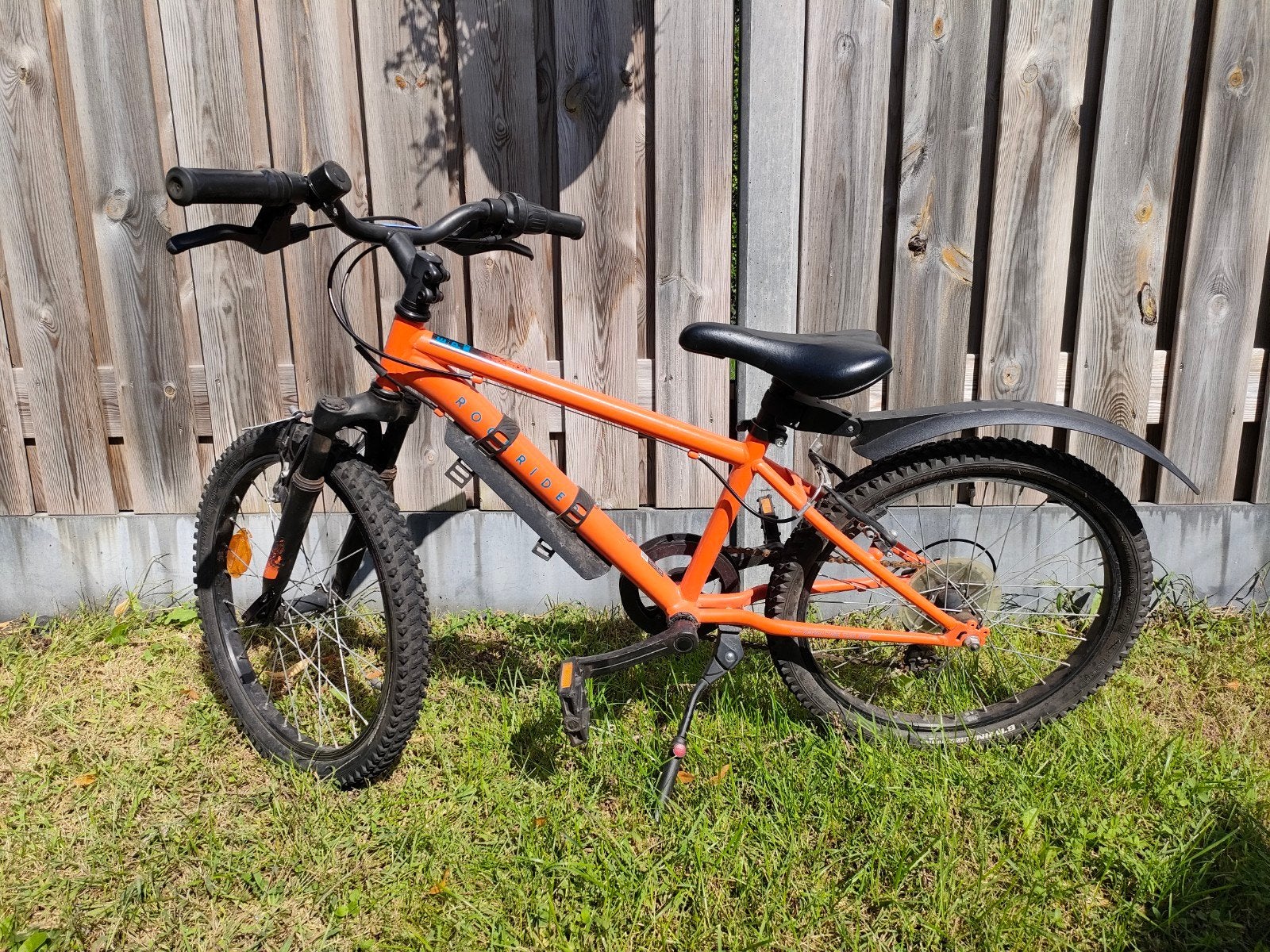 Oranje kinderfiets / mountainbike 20", Ophalen, 20 inch of meer, Gebruikt, Velgrem