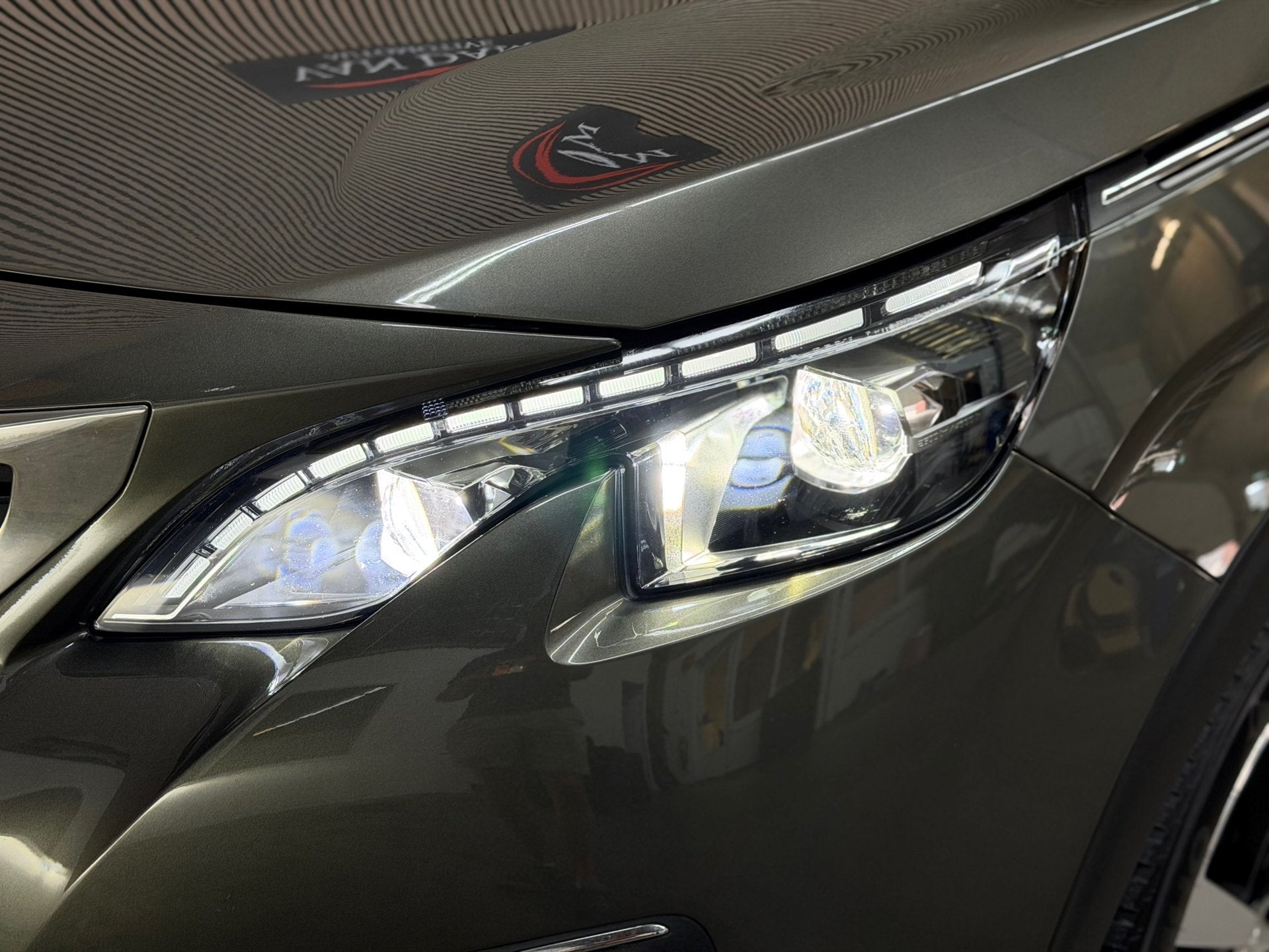 Peugeot 3008 1.2 PureTech GT Line 2019 LED PANO CRUISE CAR-P, Gebruikt, 1199 cc, Leder en Stof, Bedrijf