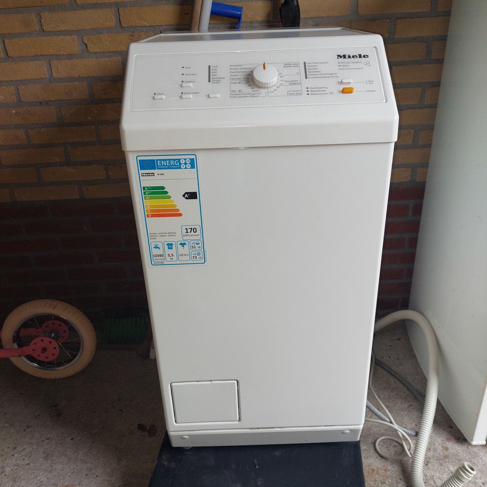 Foto 2 van bovenlader Miele W604