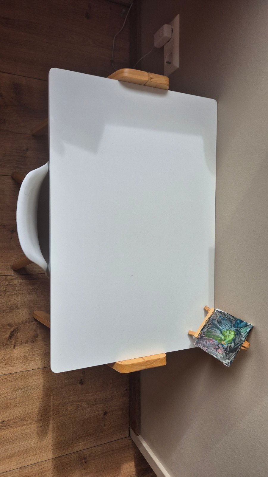 Witte kinderbureau met stoel, Ophalen, Zo goed als nieuw, Tafel(s) en Stoel(en)