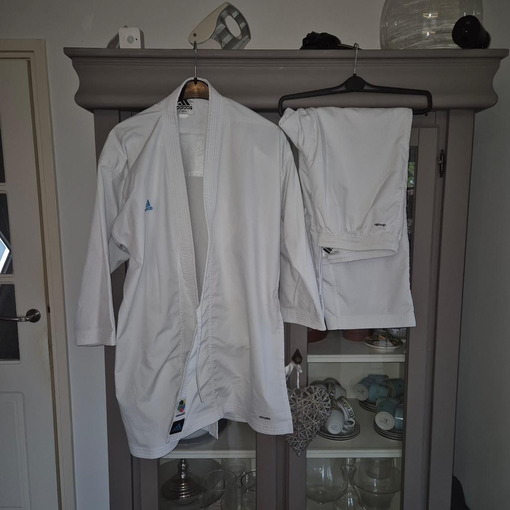 karate pak, Ophalen of Verzenden, Zo goed als nieuw, Karate, Vechtsportpak