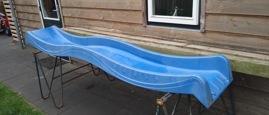 Gratis Glijbaan blauw 2.65m, platform 150cm (beschadigd), Ophalen, Gebruikt, Glijbaan, Aanbouwonderdeel