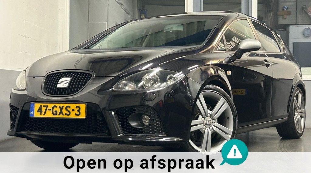 Seat Leon 2.0 TFSI FR|300PK|Leestekst|Motorkapot!|Liefhebber, Auto's, Seat, Stof, Gebruikt, Zwart, Leon