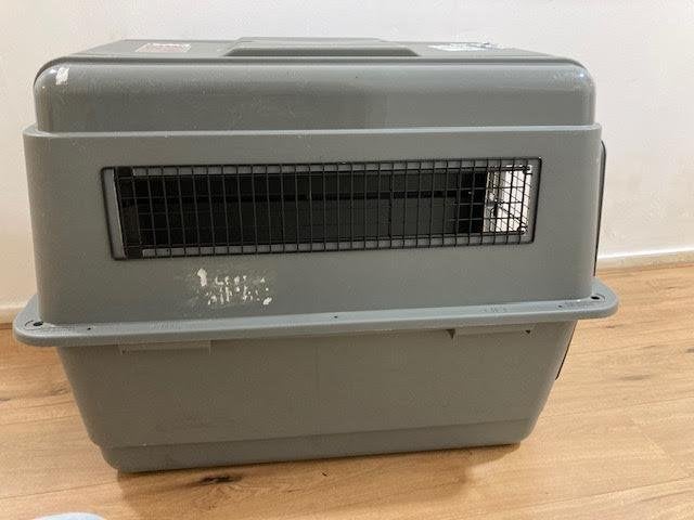 Hondel transport kennel, Ophalen, Zo goed als nieuw
