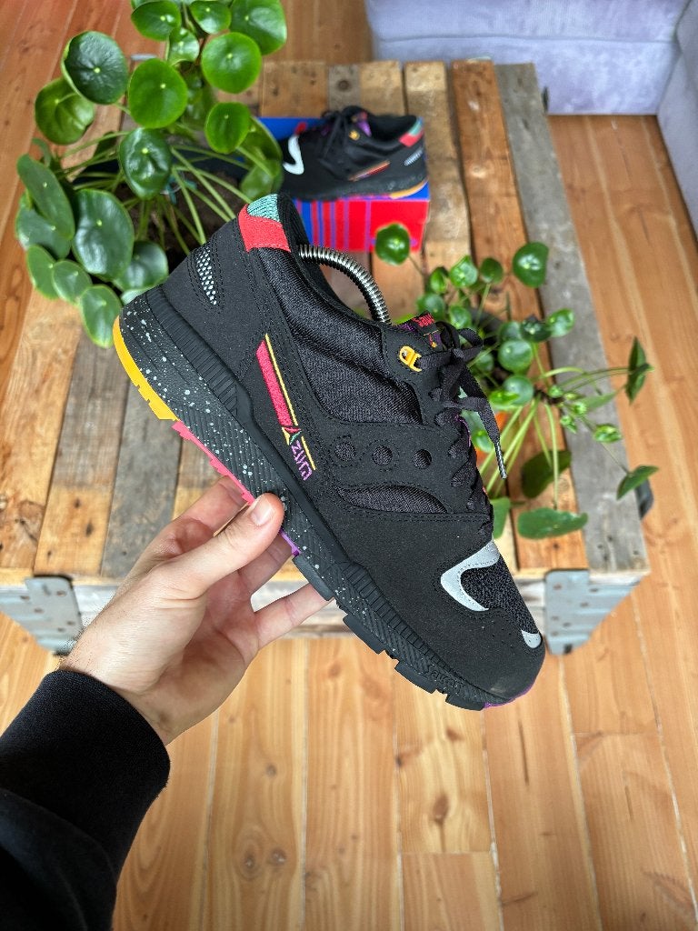 Saucony Azura Bodega Lucky 13 EU 43, Overige kleuren, Ophalen of Verzenden, Saucony, Sneakers of Gympen