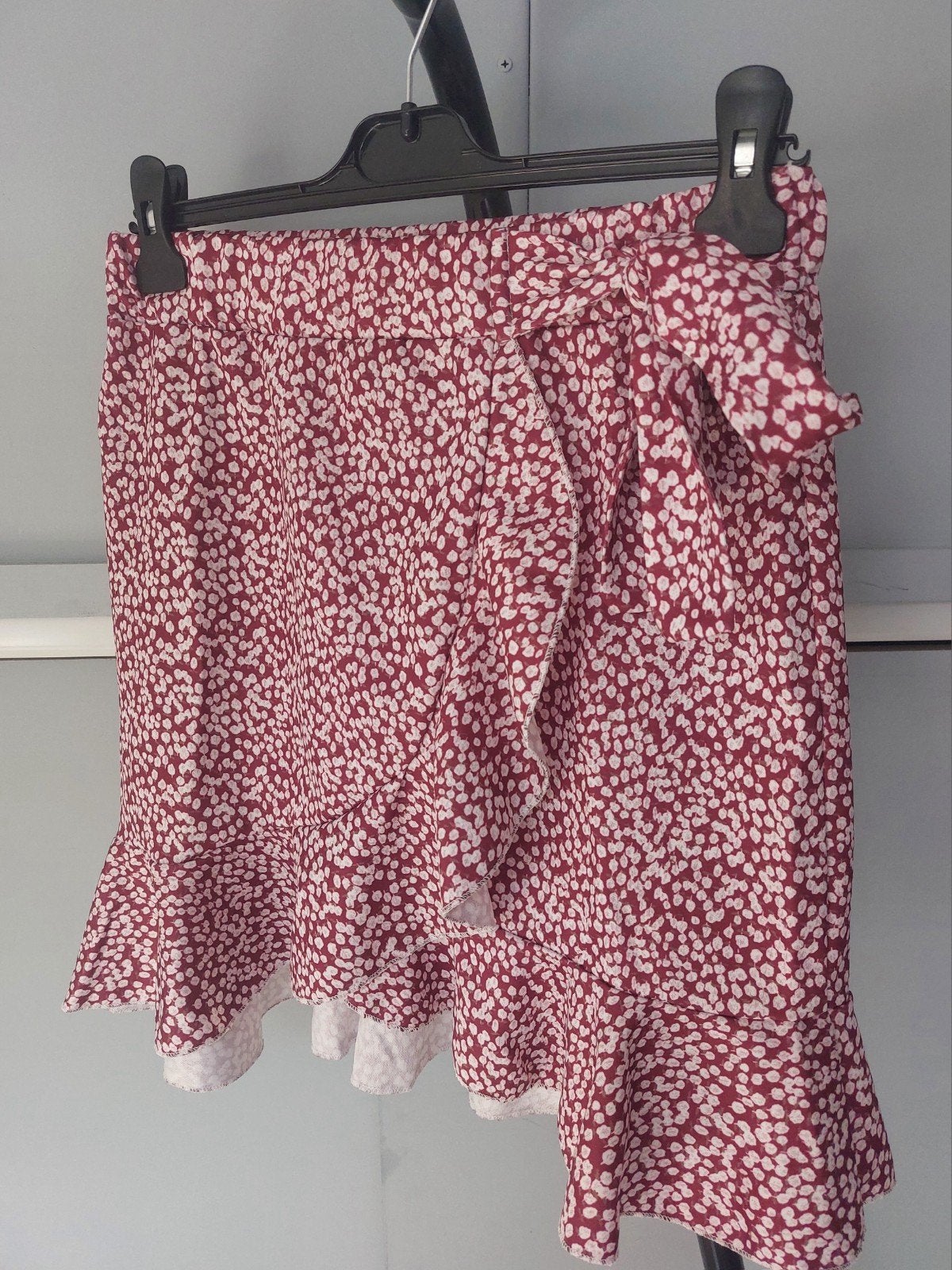 Nieuw rokje strik volant rood stippen maat L, Wit, Maat 42/44 (L), Nieuw, Ophalen of Verzenden
