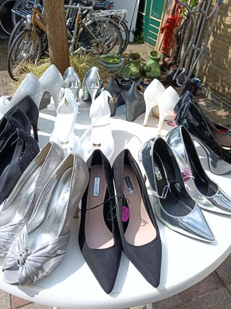 Dames hoge haken pumps laarzen 38, Ophalen of Verzenden, Zo goed als nieuw, Zwart, Hoge laarzen