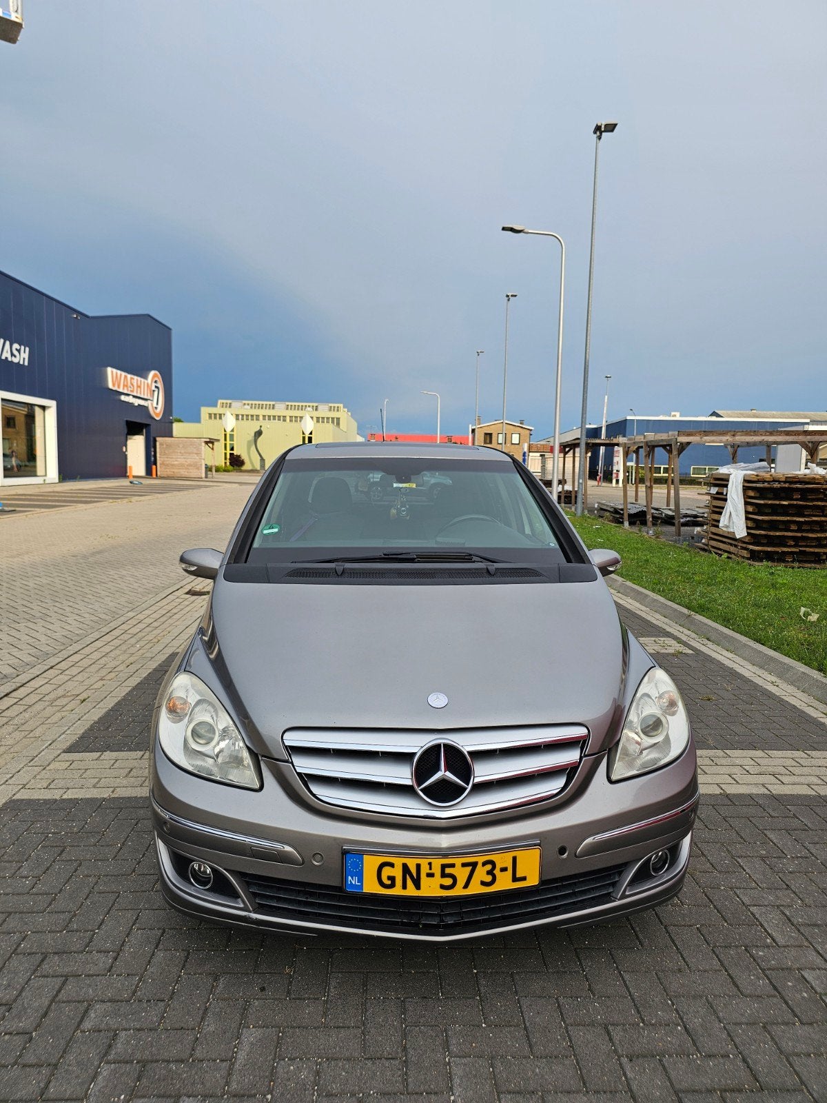 Mercedes B200 Turbo (193 PK) - APK tot 04-2027 - Topstaat!!, Auto's, Mercedes-Benz, 400 kg, Leder en Stof, Stationwagon, Particulier