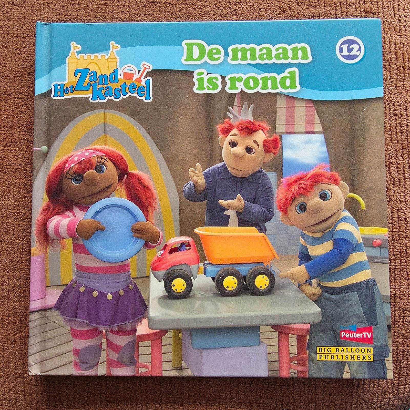 Het zandkasteel met Sassa en Toto. "De maan is rond", Ophalen of Verzenden, Gelezen, 2 tot 3 jaar