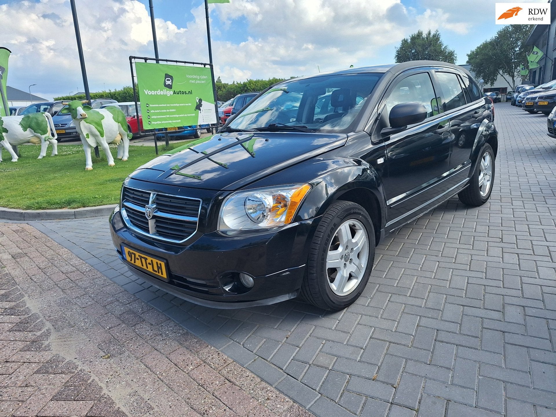 Dodge Caliber 2.0 SXT / AUTOMAAT / APK juni 2027, 1998 cc, 450 kg, Gebruikt, Stoelverwarming