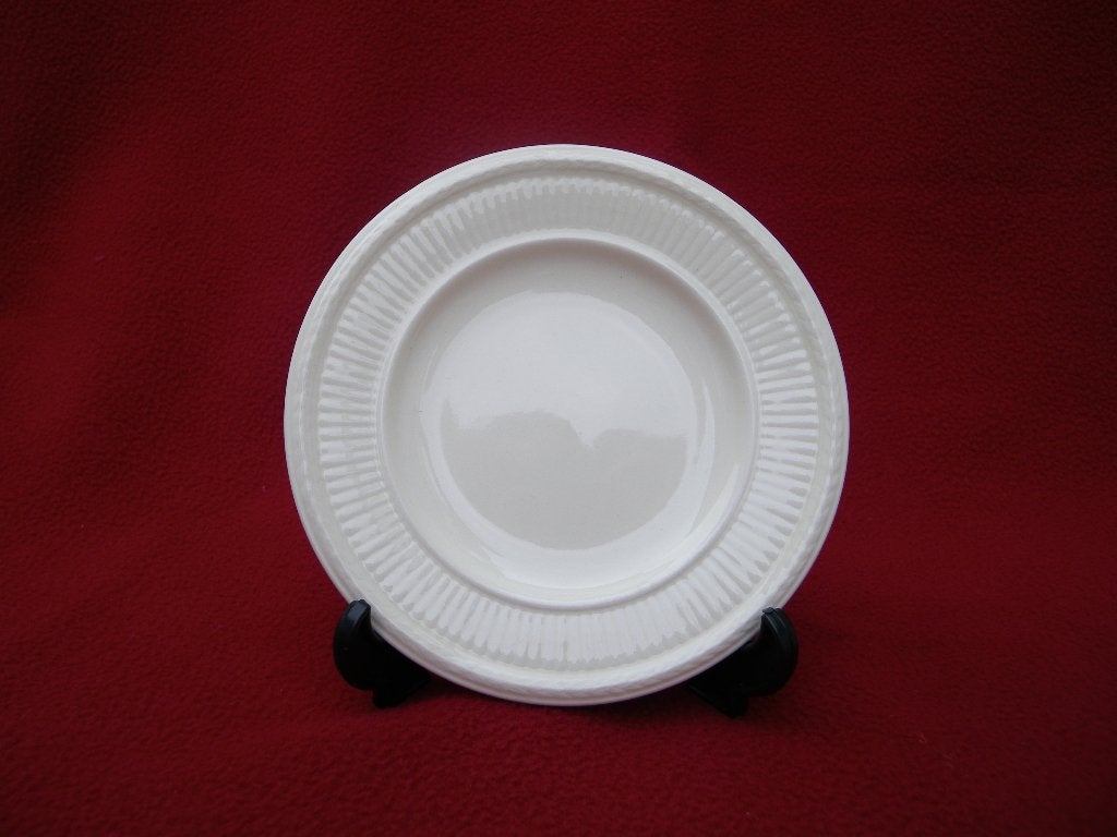Wedgwood EDME  Petit fours bordjes Ø 13 cm, Ophalen of Verzenden, Zo goed als nieuw, Bord(en), Wedgwood
