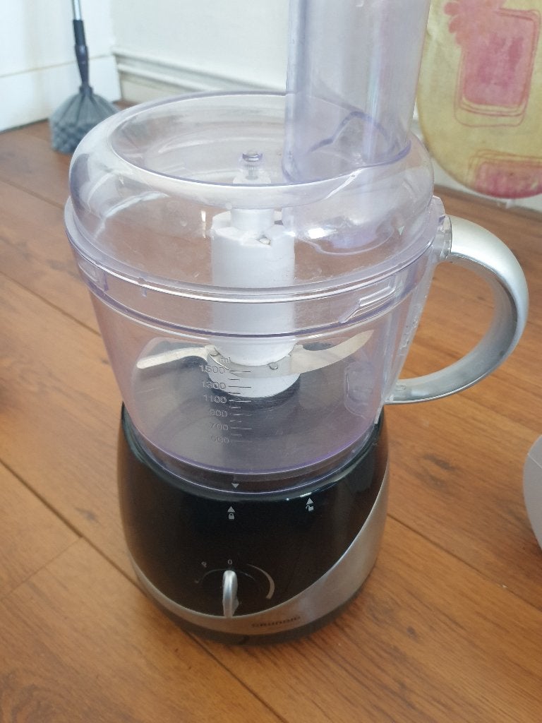 Mixer met blender, gratis, 1 tot 2 liter, Ophalen, Gebruikt, 3 snelheden of meer