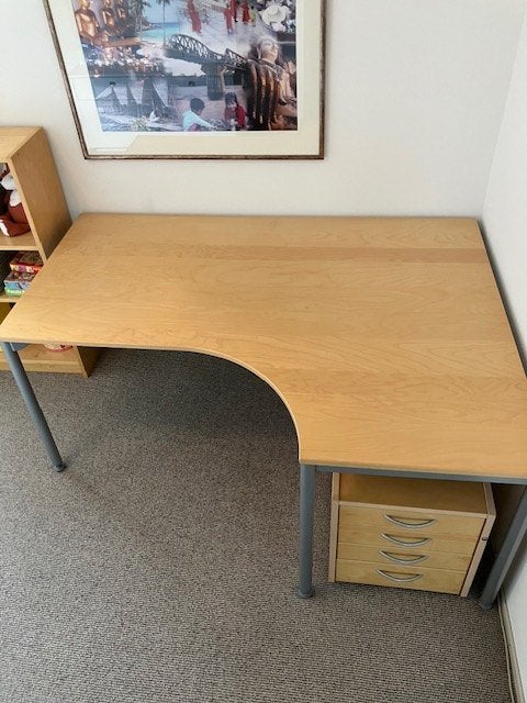 hoekbureau/ ladenblok, Ophalen, Hout, Hoekbureau, Zo goed als nieuw