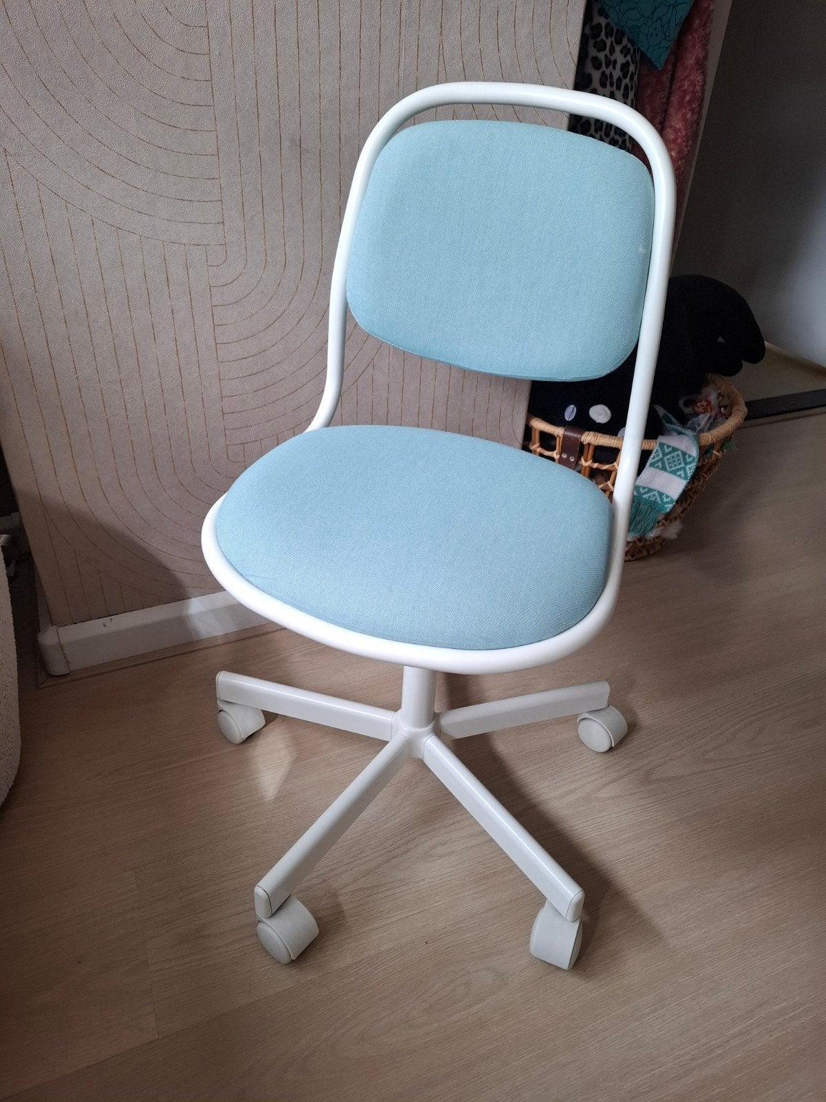 IKEA Örfjäll bureaustoel wit/lichtblauw voor kinderen, Huis en Inrichting, Bureaustoelen, Ophalen, Gebruikt, Blauw, Bureaustoel