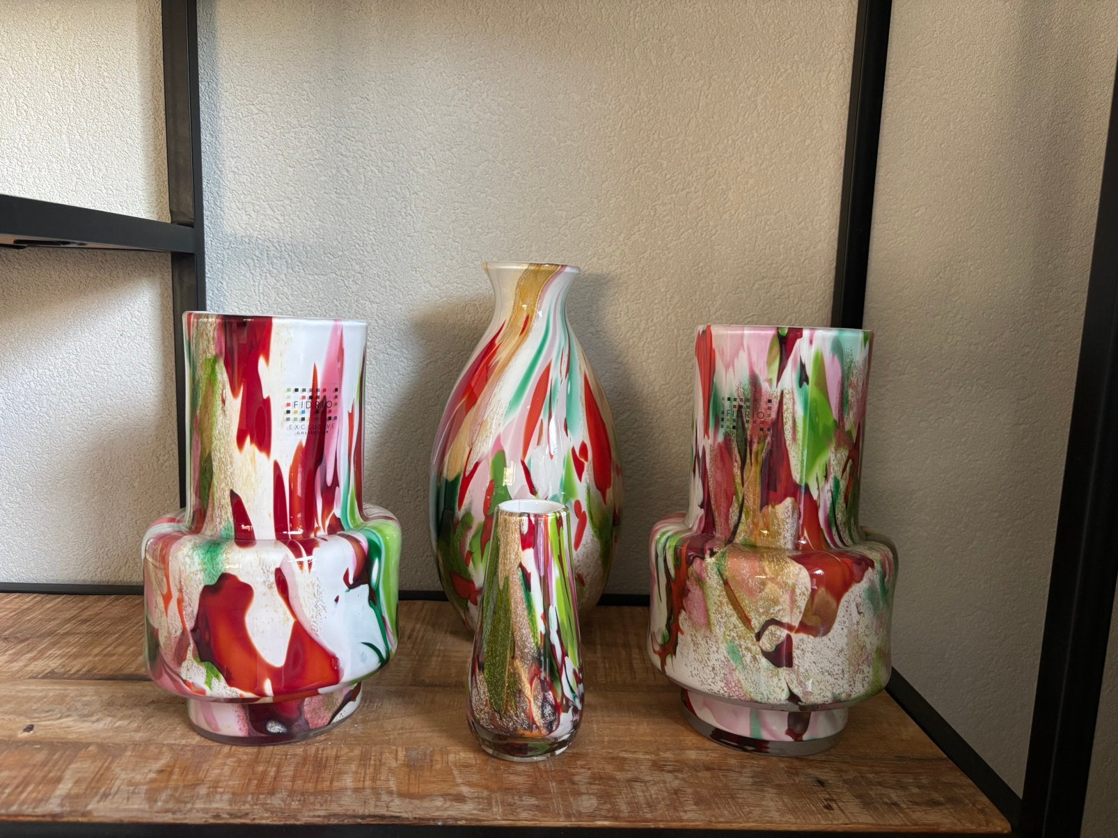 Mooie, kleurrijke vazen van Fidrio, Huis en Inrichting, Meerkleurig, 25 cm, Ophalen of Verzenden, Gerecycled glas