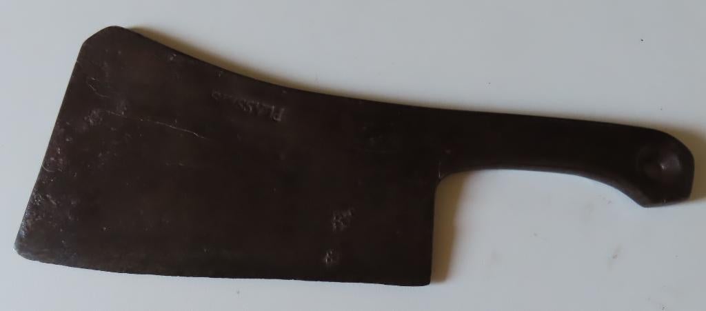 Uit inboedel:(no 3) Antiek slagers/hakmes, PLASSAIS, incl ve, Verzenden