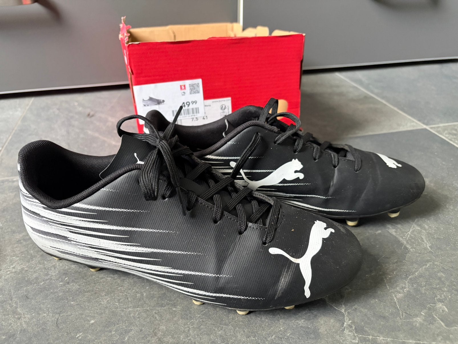 Puma voetbalschoenen maat 41, Ophalen, Maat XS of kleiner, Schoenen, Zo goed als nieuw