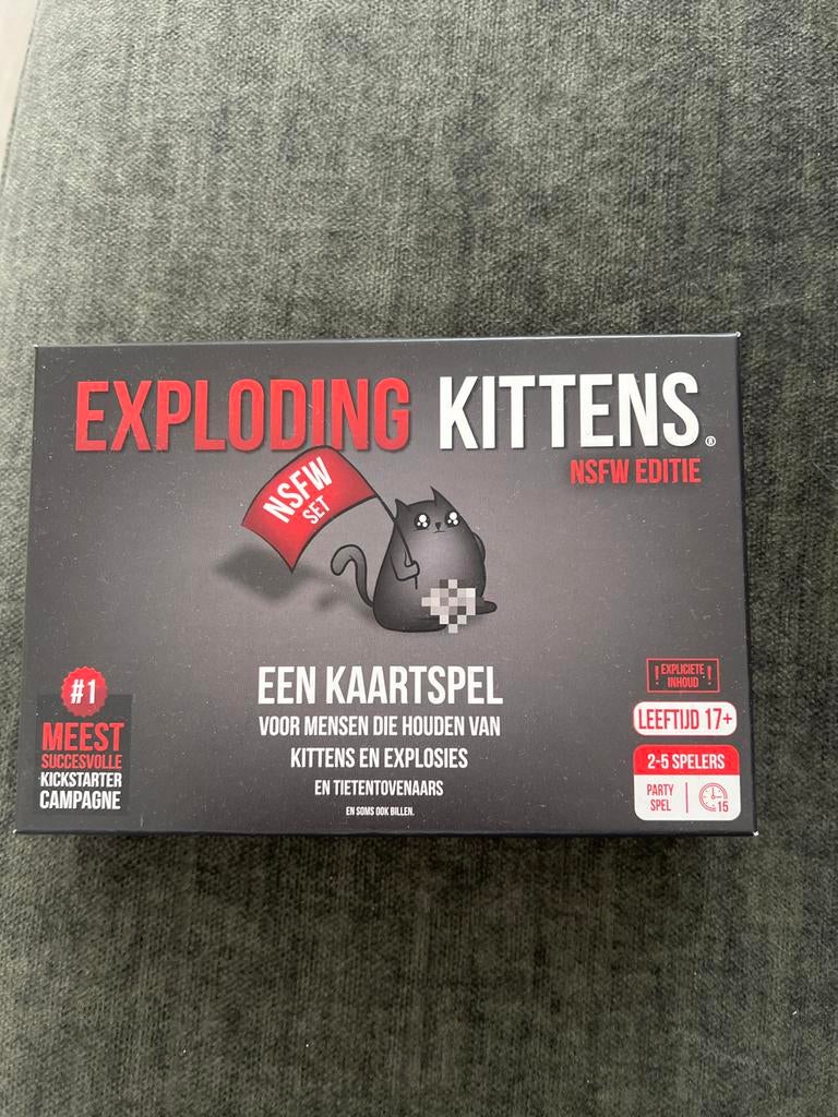Exploding Kittens NSFW Editie, Drie of vier spelers, Ophalen of Verzenden, Gebruikt