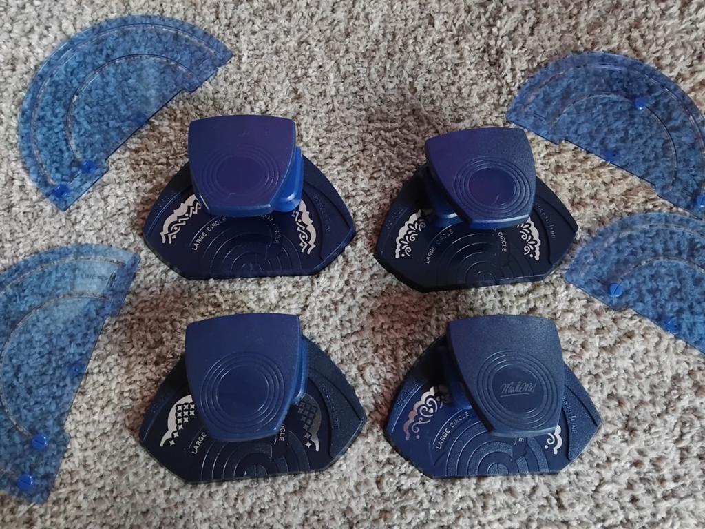 4x fiskars cirkel rand pons, Ophalen of Verzenden, Overige thema's, Pons of Mal