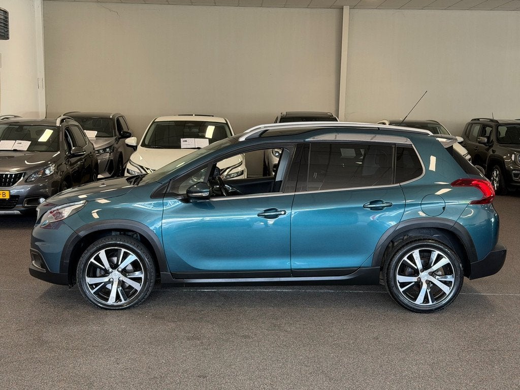 Peugeot 2008 1.2 PureTech GT-LINE|NAVIGATIE\CAMERA|PANO|CRUI, Auto's, Peugeot, 1199 cc, Bedrijf, 1125 kg, 3 cilinders